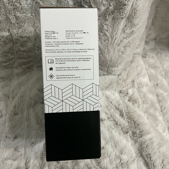 LED Indoor Planter - Picture 6 of 9